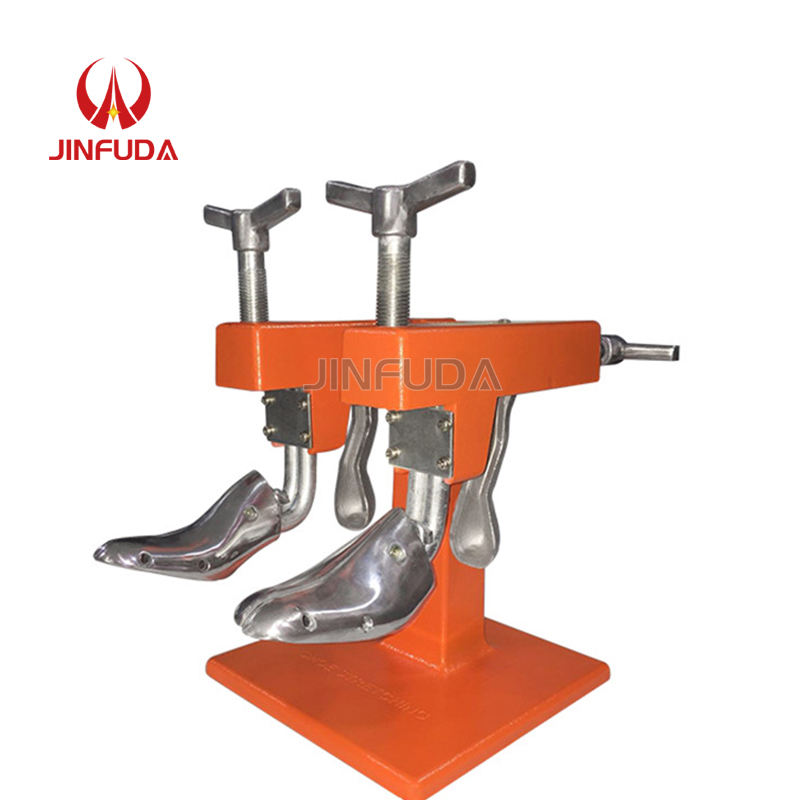 Shoe sales stretcher machine