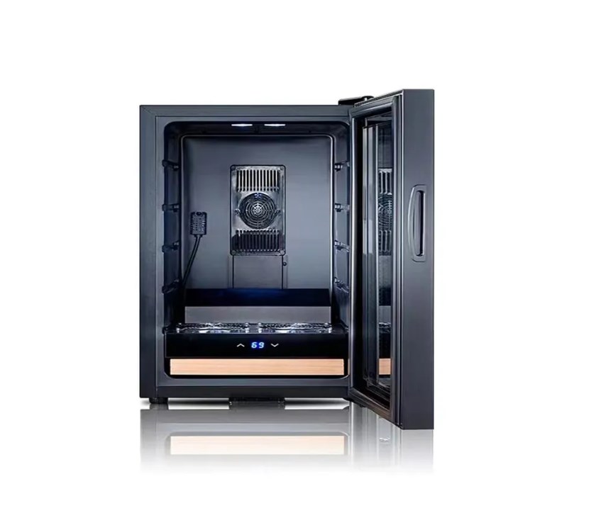 High Quality Electric Cigar Humidor Temperature Humidification System